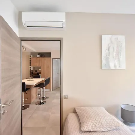 شقة 3-room In The Heart Of *